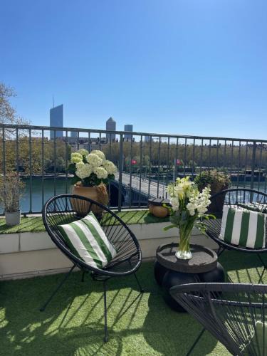 Les Cordeliers Apartment | Coeur de Lyon avec Terrasse et Jacuzzi