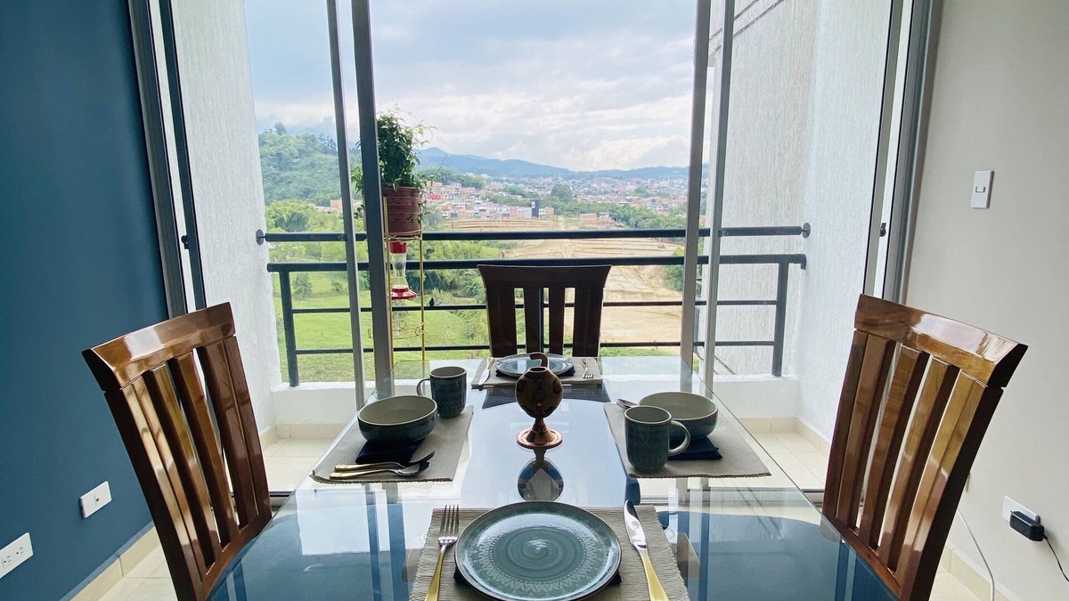 La Estrella Apartment | Colibri's Penthouse With Wild Hummingbirds & Views