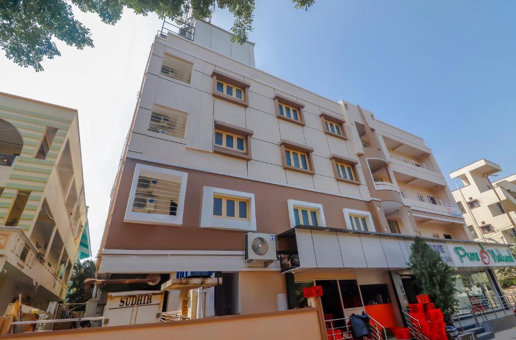 Hyderabad Hotel | Collection O 77471 Kumar Residency Inn
