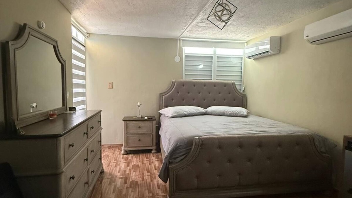 San Jose Apartment | Colombian Boricua Apartment 5 minutes from the beach luxury