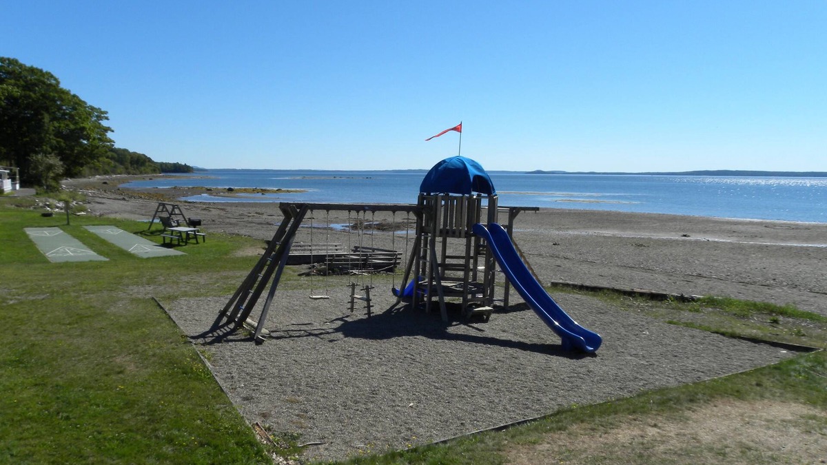 Belfast Hotel | Colonial Gables Oceanfront Village