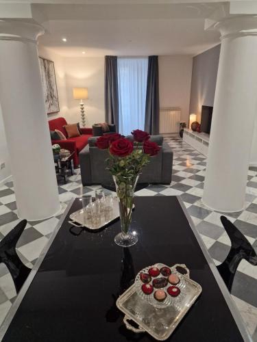 Castellammare Apartment | Colonne San Domenico