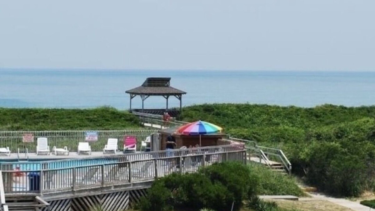 Duck Condo | Colony By The Sea End Unit with Ocean Views from Every Window!