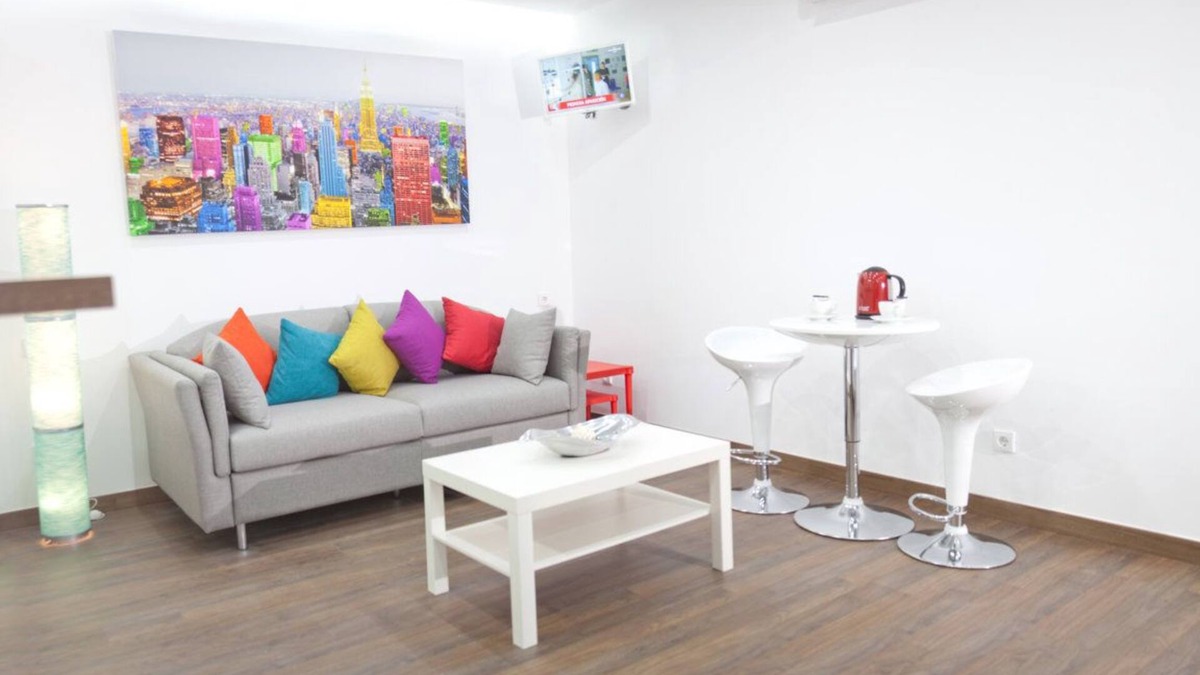 Ensanche Diputacion Apartment | Color Suites Alicante