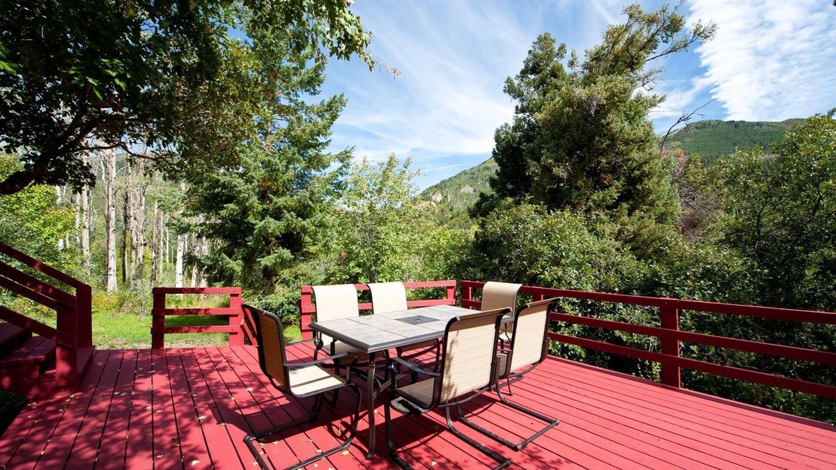 Durango House | Colorado Cabin on Acreage - Great Views - River Nearby - Pool Table
