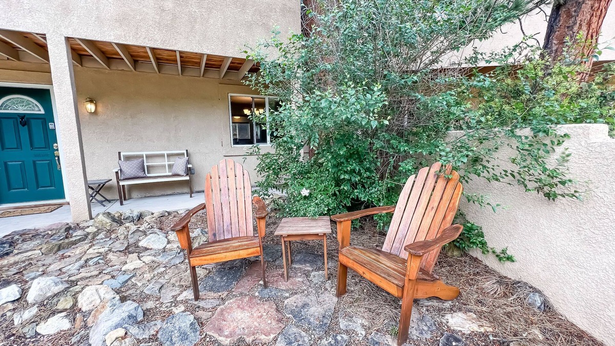 Cascade House | Colorado's best getaway and adventure located at the base of Pikes Peak #1