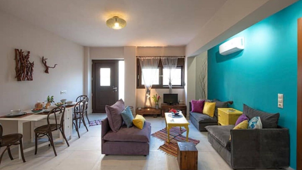 Vathianos Kampos Apartment | Colored Dreams - Cozy Apartment in Olive Field