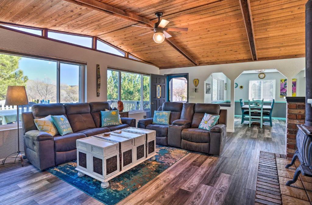 Cottonwood-Verde Village House | Colorful Cottonwood Home Walk to Verde River!
