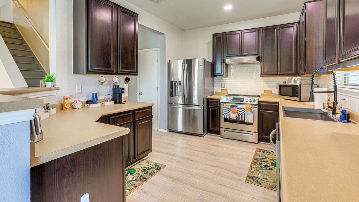Kyle House | Colorful Kyle Home w/Pool Access: Pets Welcome!
