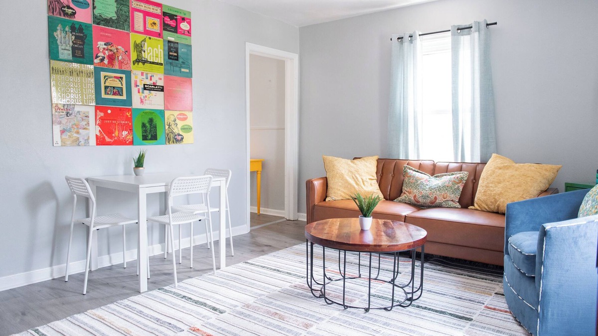 Lynchburg House | Colorfully fun, Pet-friendly Home in Lynchburg , Virginia with fire pit