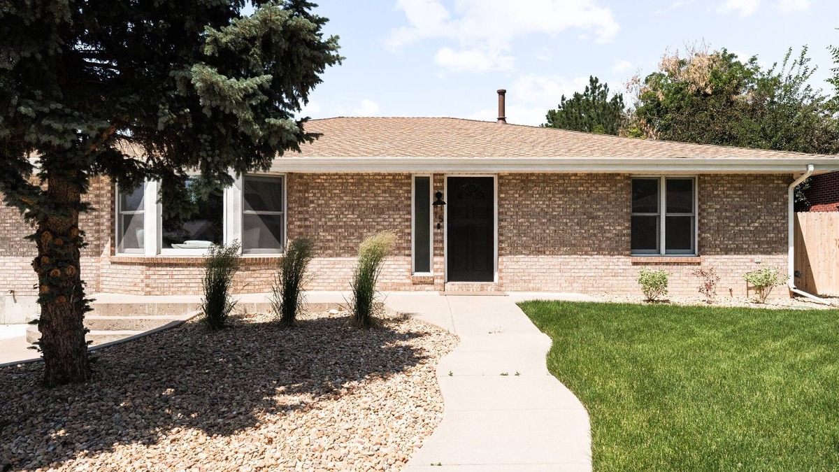 Lamar Heights Area House | Colorosa Villa: Hot Tub, Arcade, Firepit & BBQ Retreat