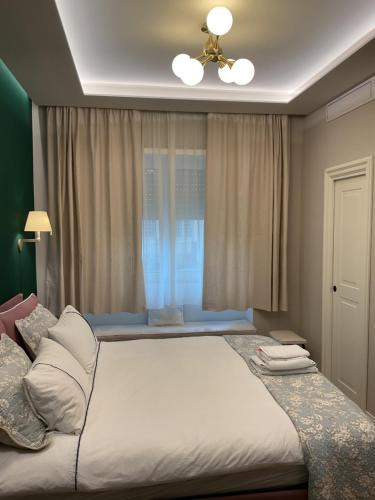 EUR Bed & Breakfast | Colosseo Quadrato B&B Luxury Rooms