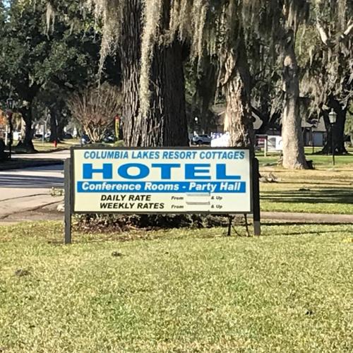 West Columbia Resort | Columbia Lakes Hotel & Conference Center
