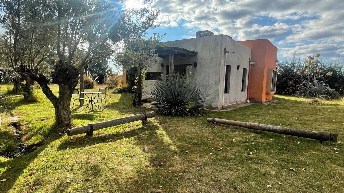 Chacras de Coria Cabin | Comarca Andina Lodge 3B