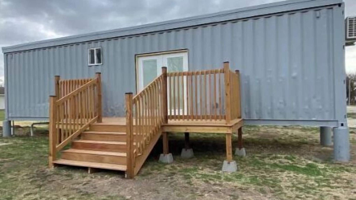 Hillsboro House | Come experience the container life with amenities!