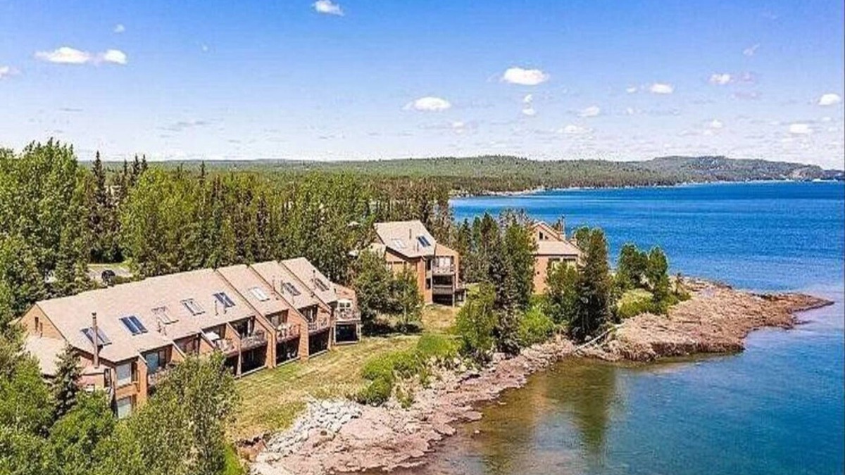 Two Harbors House | Come experience the panoramic majesty & serenity of Lake Superior!