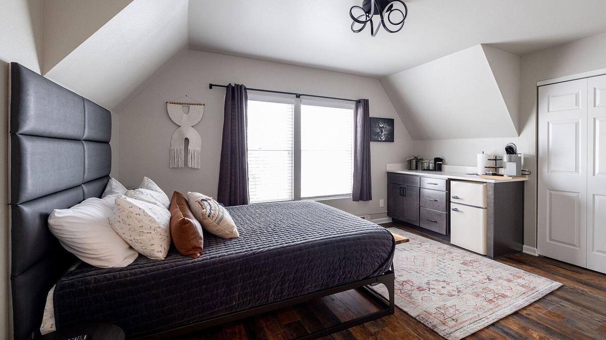 Winter Park Hotel | Come experience The Antelope Room at Winter Park's only luxury boutique hotel!