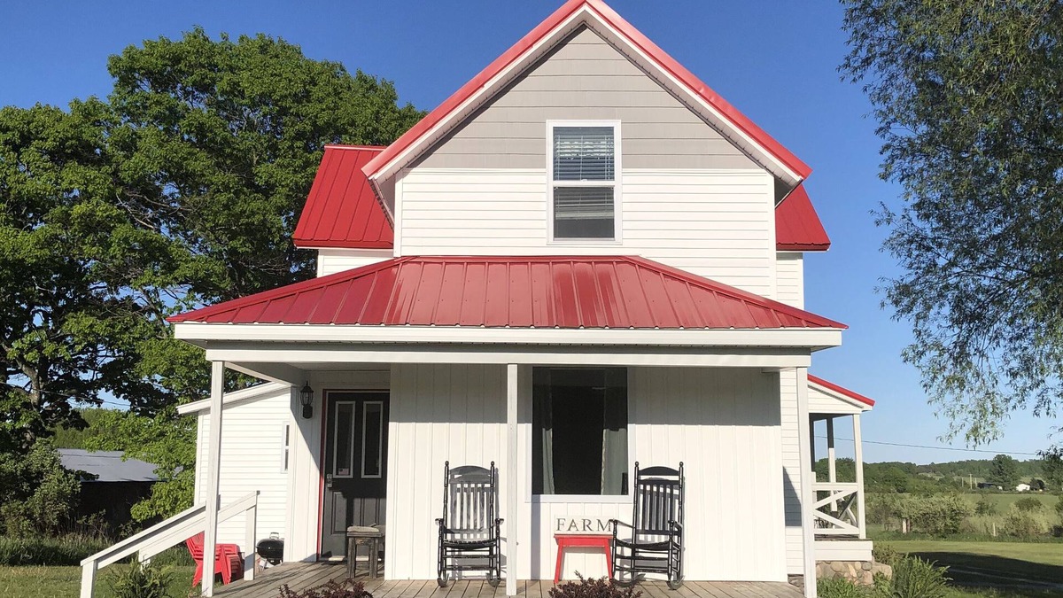 Cheboygan Other | Come Getaway & Relax Up On The Farm Just Min's From Mackinaw City/Bridge/Island