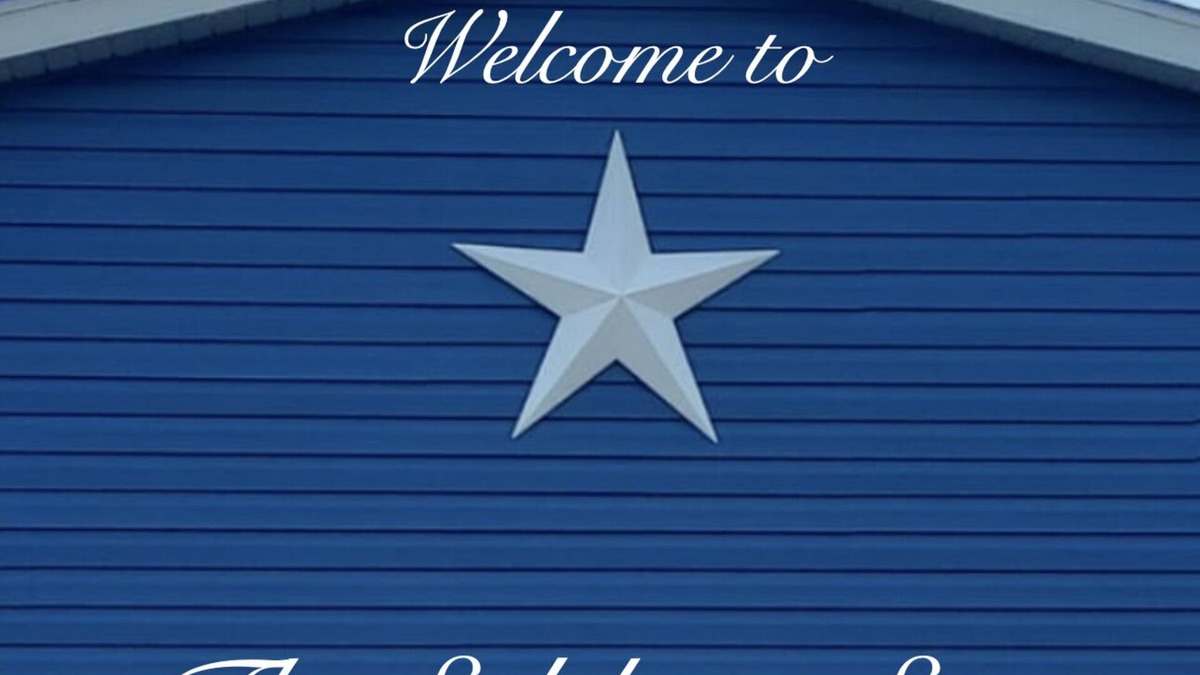 Cody House | Come relax at the Salsbury Star!