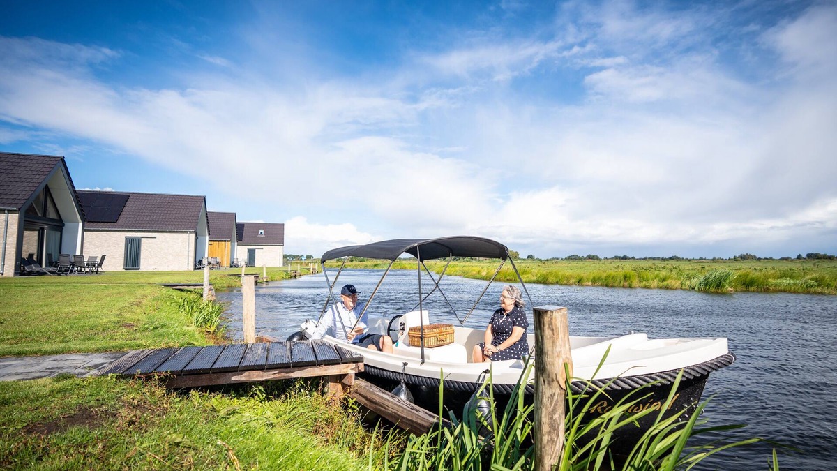 Blokzijl House | Comfort 6-person residence in the holiday park Landal Waterresort Blocksyl