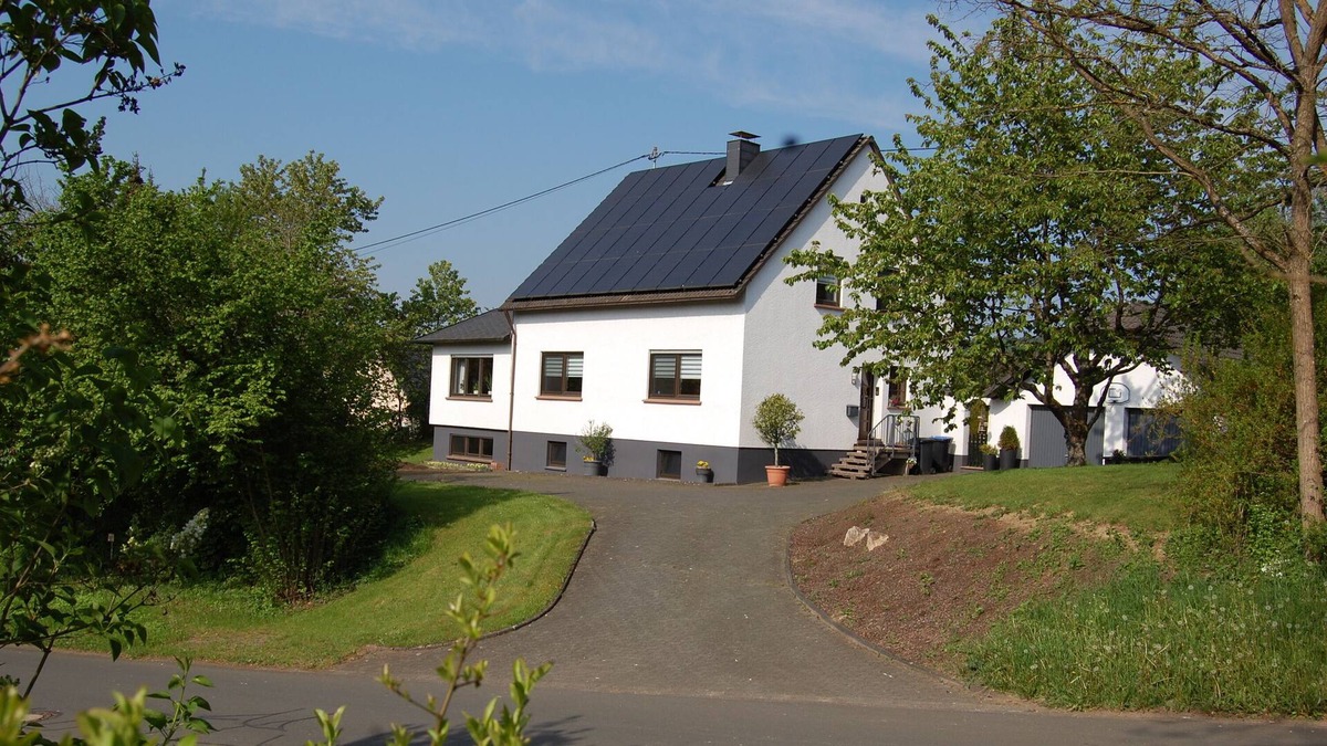 Wallenborn Apartment | Comfort apartment Eifel flair in Wallenborn - on Wallenden Born 65 sqm