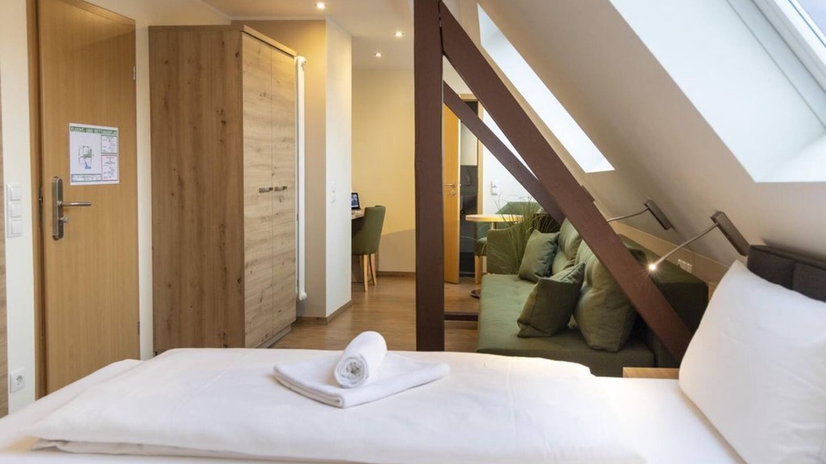 Rhens House | Comfort double room GH-non-refundable rate B&B - AKZENT Hotel Roter Ochse