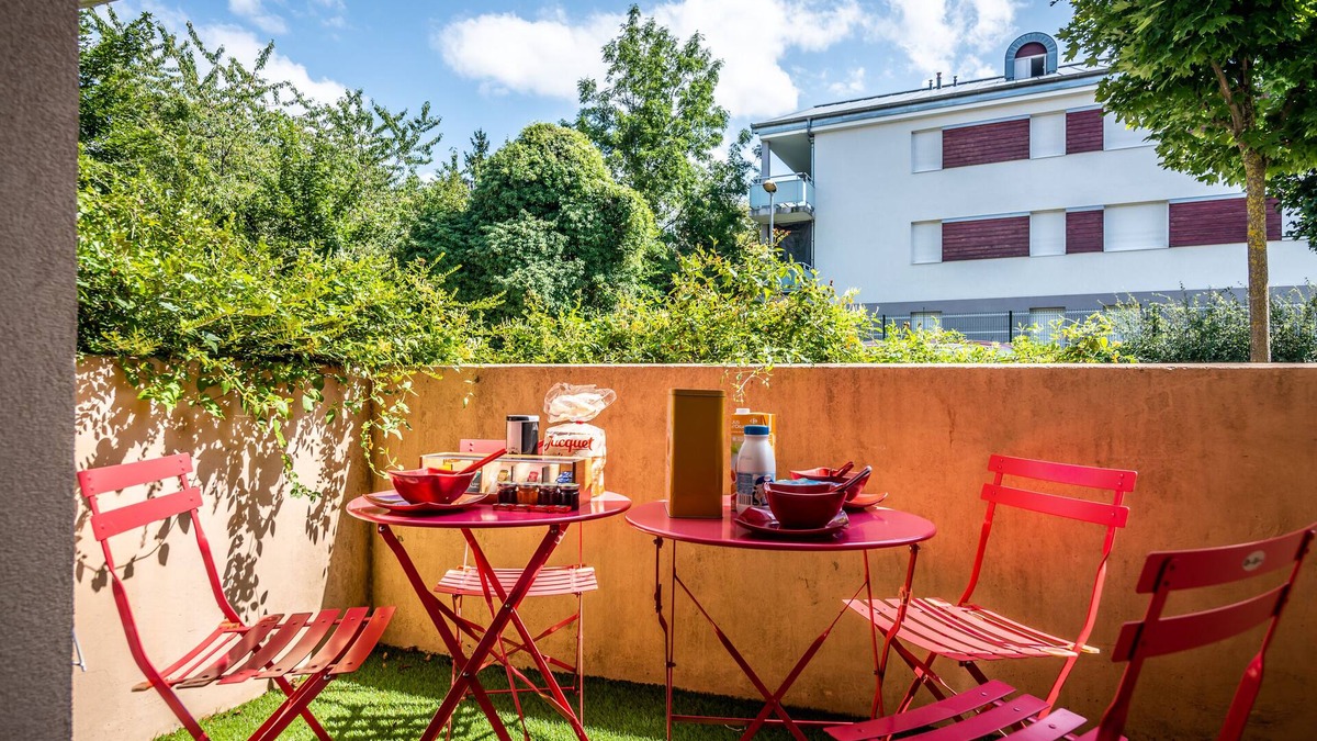 Thonon-les-Bains Apartment | COMFORT GUARANTEED - BIKES/PARKING/PETIT DEJ/NETFLIX - 28 m2 - EXCEPTIONAL SERVICES