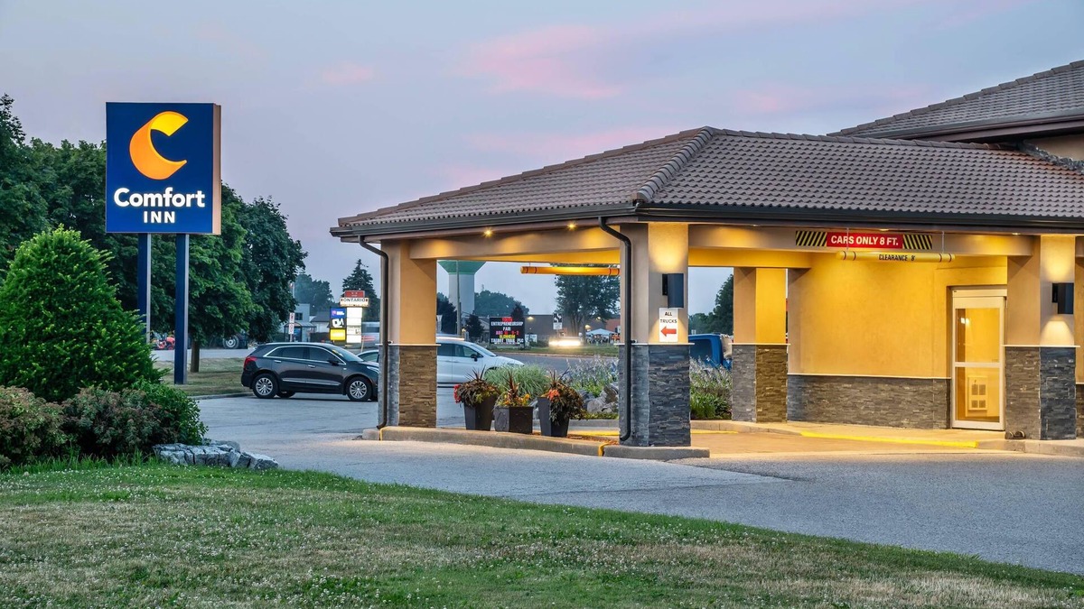Chatham-Kent Hotel | Comfort Inn Chatham
