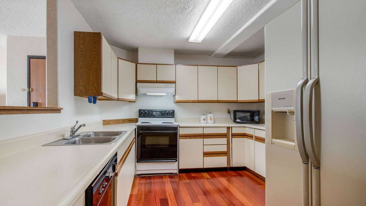 Heather Gardens Hotel | Comfort Inn Denver Southeast Area