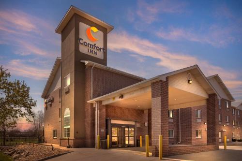 Wheat Ridge Hotel | Comfort Inn Denver West Arvada Station