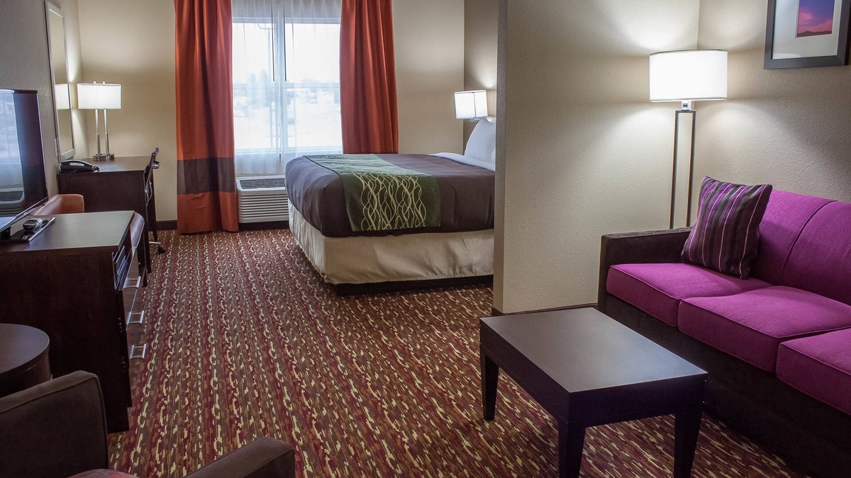 Artesia Hotel | Comfort Inn & Suites Artesia