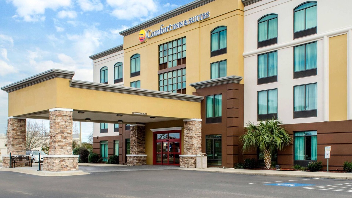 D'Iberville Hotel | Comfort Inn & Suites Biloxi - D'Iberville