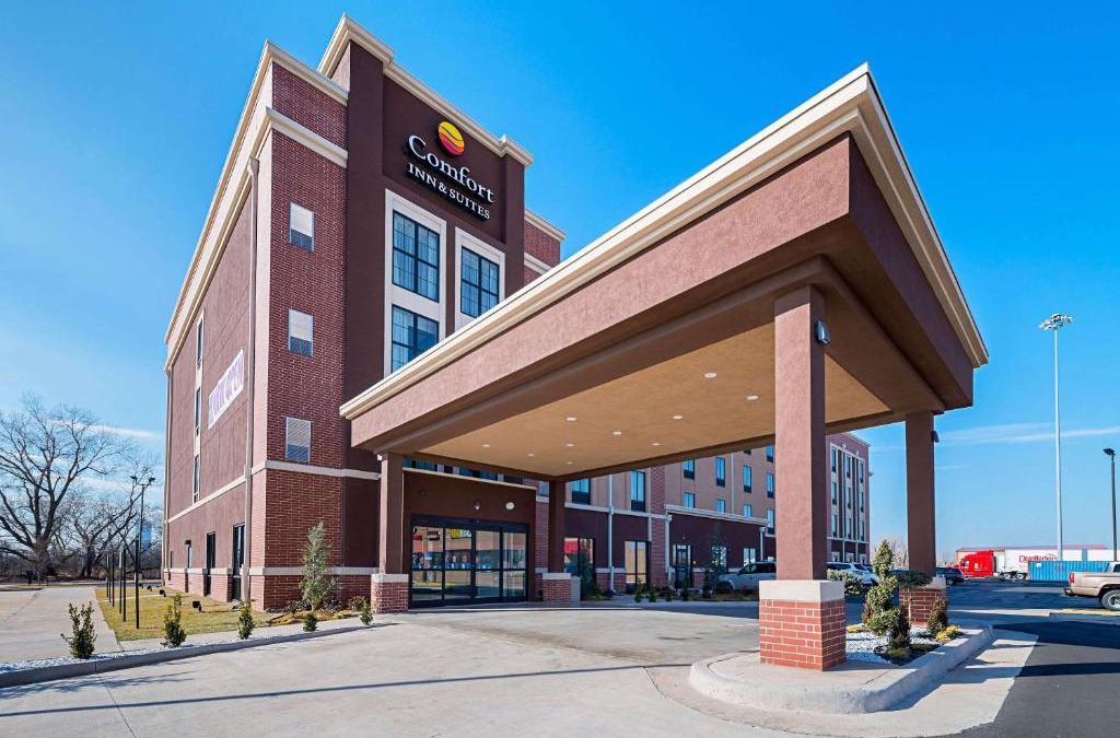 Central Oklahoma City Hotel | Comfort Inn & Suites Oklahoma City near Bricktown