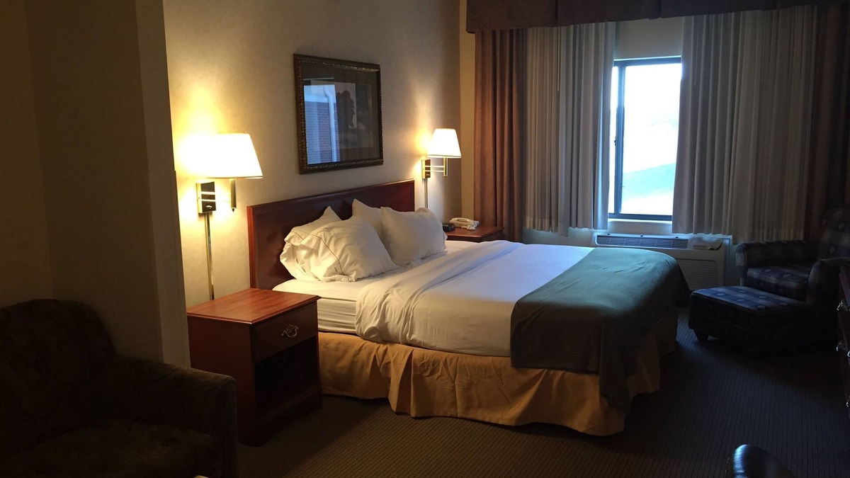 Emporia Hotel | Comfort Inn & Suites