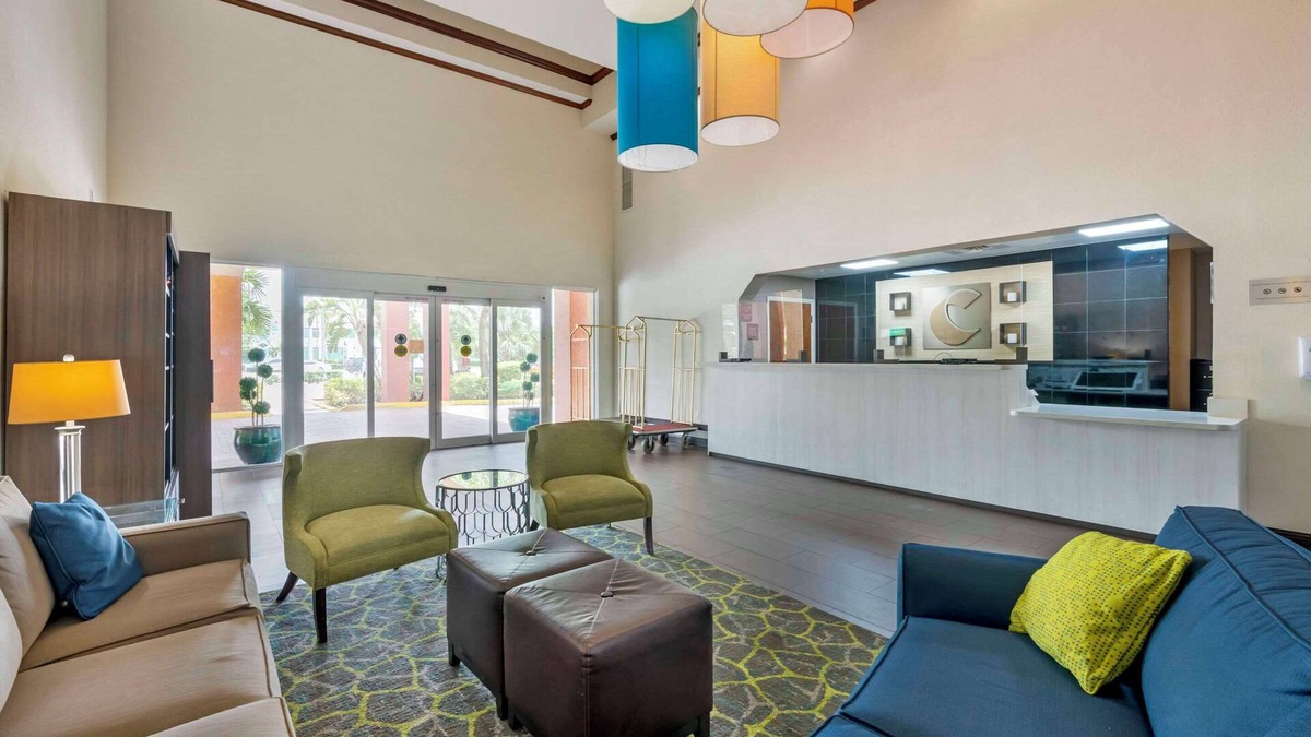Survey Creek Hotel | Comfort Inn & Suites Fort Lauderdale West Turnpike