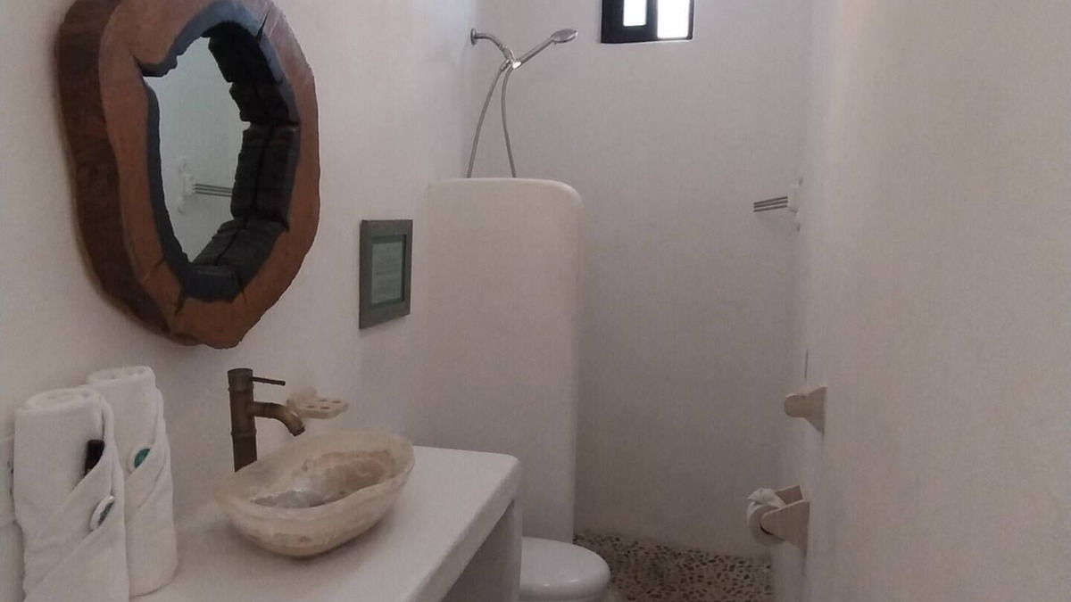 Mario Villanueva Madrid Bed & Breakfast | Comfort Room + Breakfast - Ade Hotel Bacalar