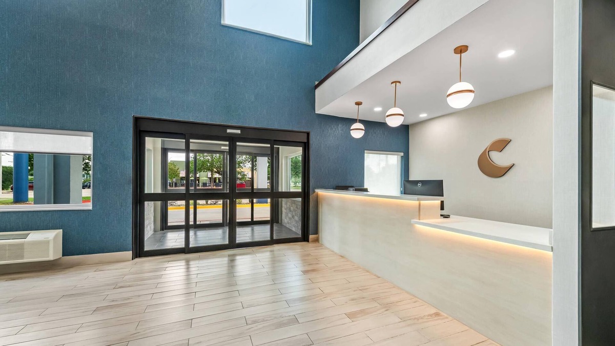 Longview Hotel | Comfort Suites Longview North