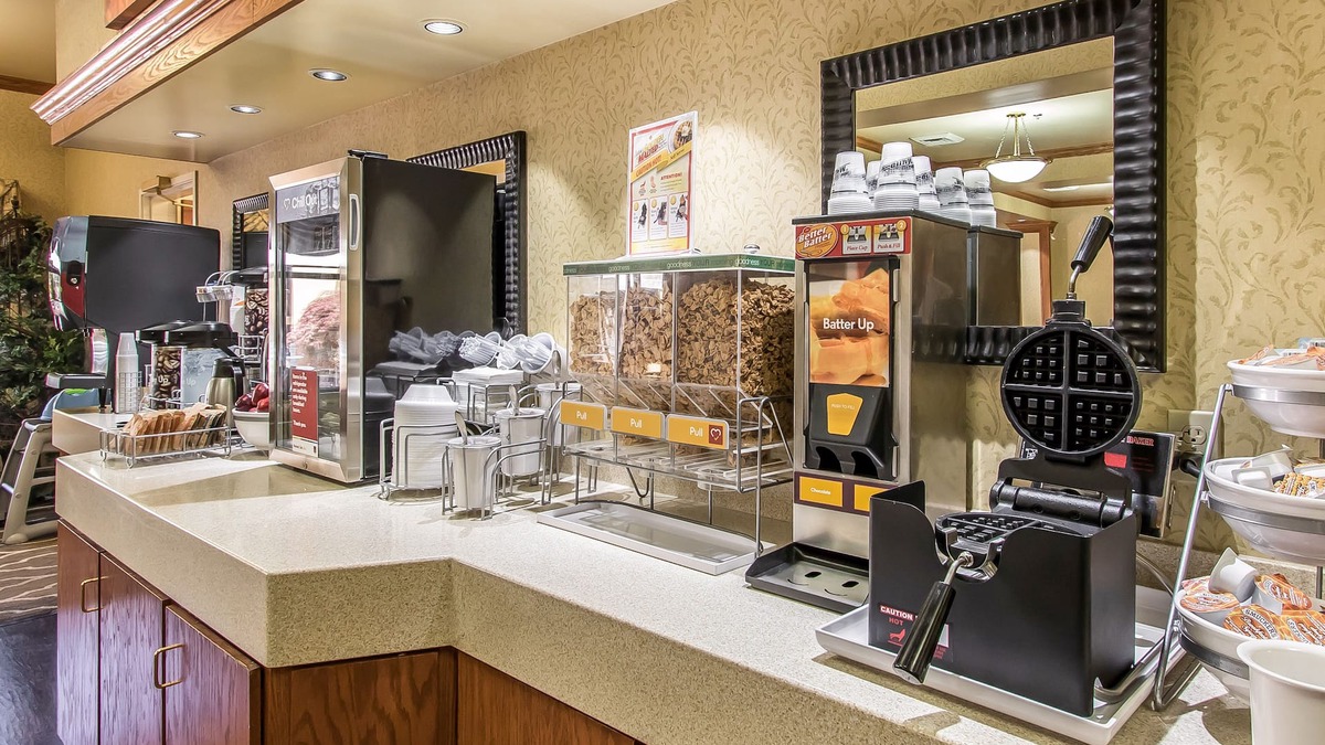 Rolla Hotel | Comfort Suites Rolla
