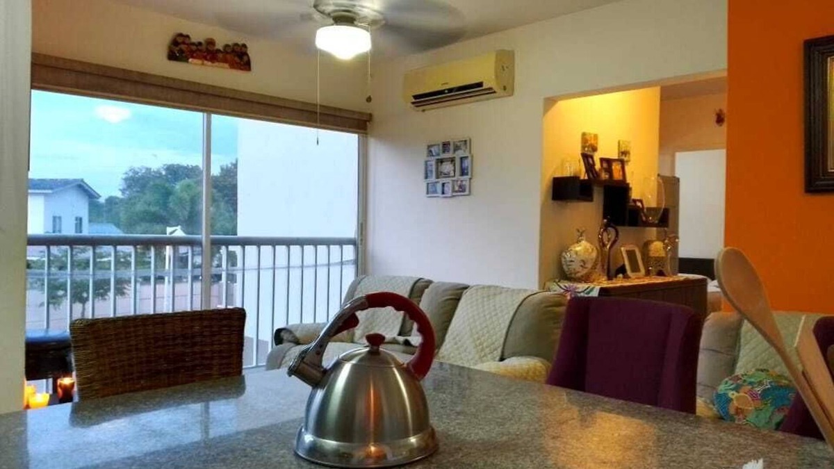 Tumba Vieja Apartment | Comfortable room in an apartment located in a beach area near the city.