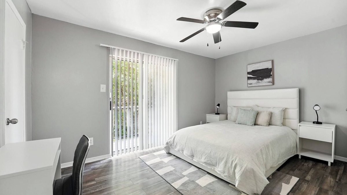 Southridge Apartment | Comfortable 1BR Extended Stay I Onsite Parking