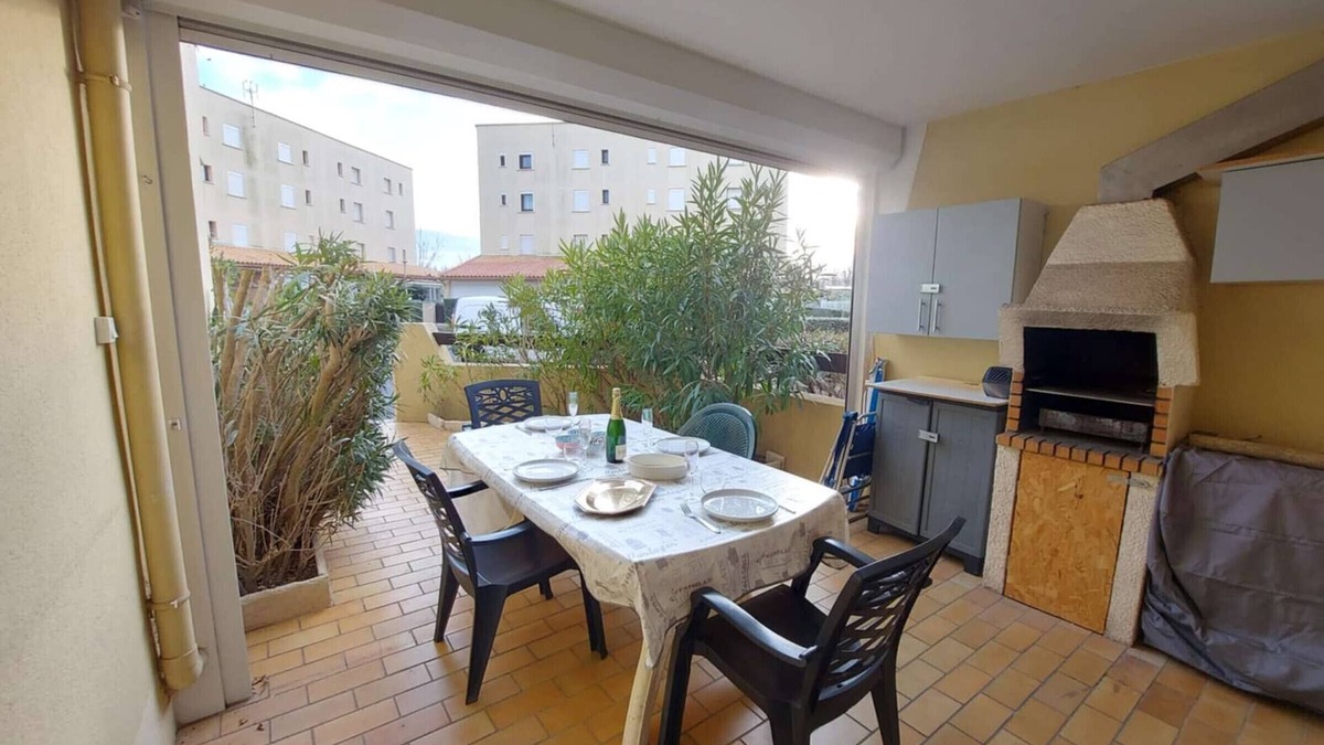 Marseillan Plage Apartment | Comfortable 2-room cabin, 6 pax, parking in Marseillan-Plage