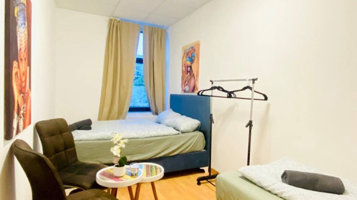 Liesing Apartment | Comfortable 3-Bedroom Apt in a Quiet Neighborhood