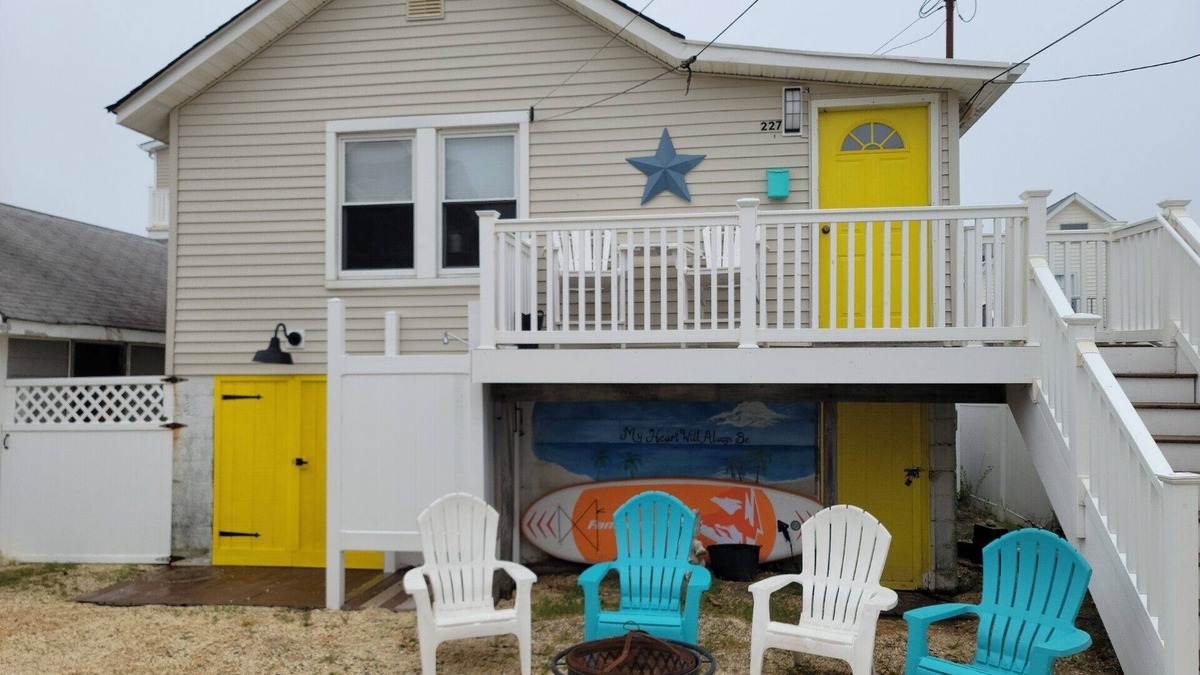 Manasquan House | Comfortable and Clean Beach Cottage