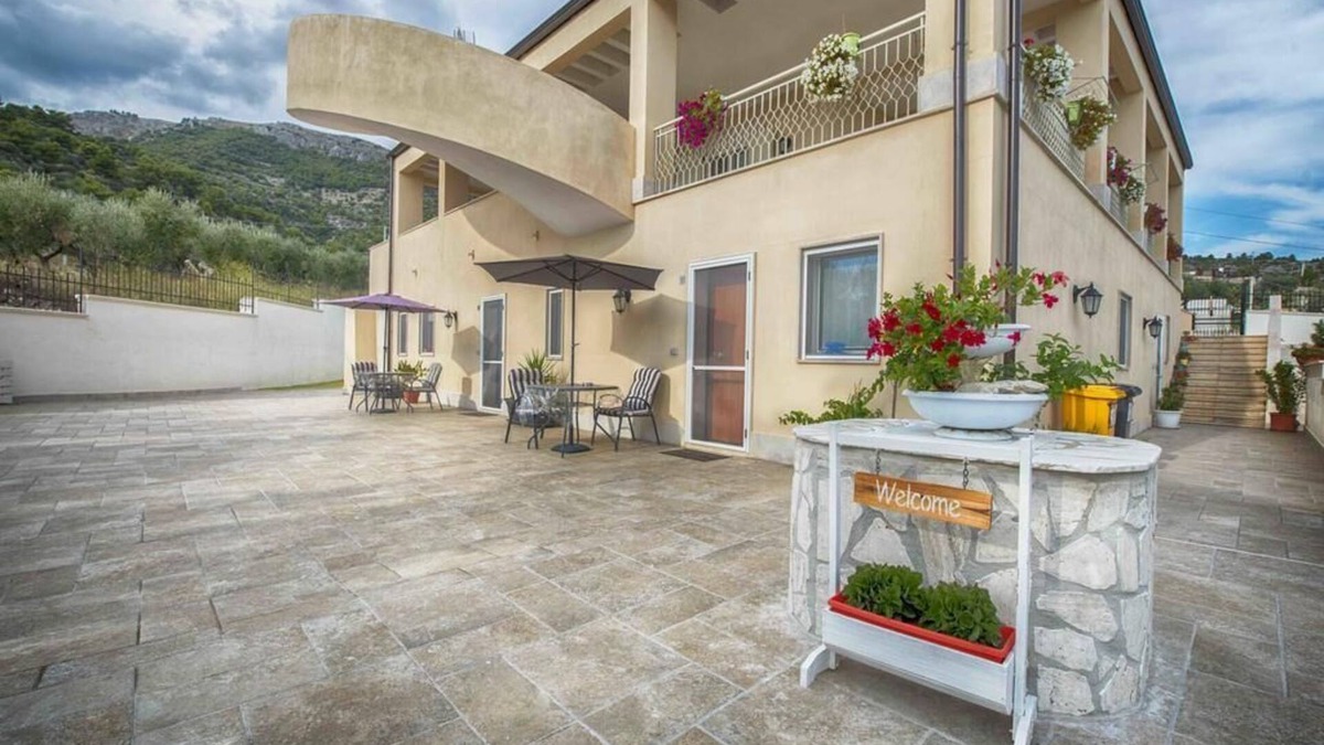 Monte Sant'Angelo Apartment | Comfortable and comfortable apartment to discover the Gargano 2