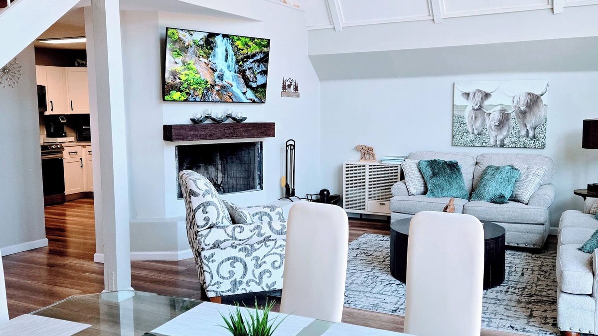 Banning Ski Chalet | Comfortable and enjoyable place to relax. Pet-Friendly!