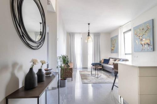 Nachlaot Apartment | Comfortable and new flat in city center
