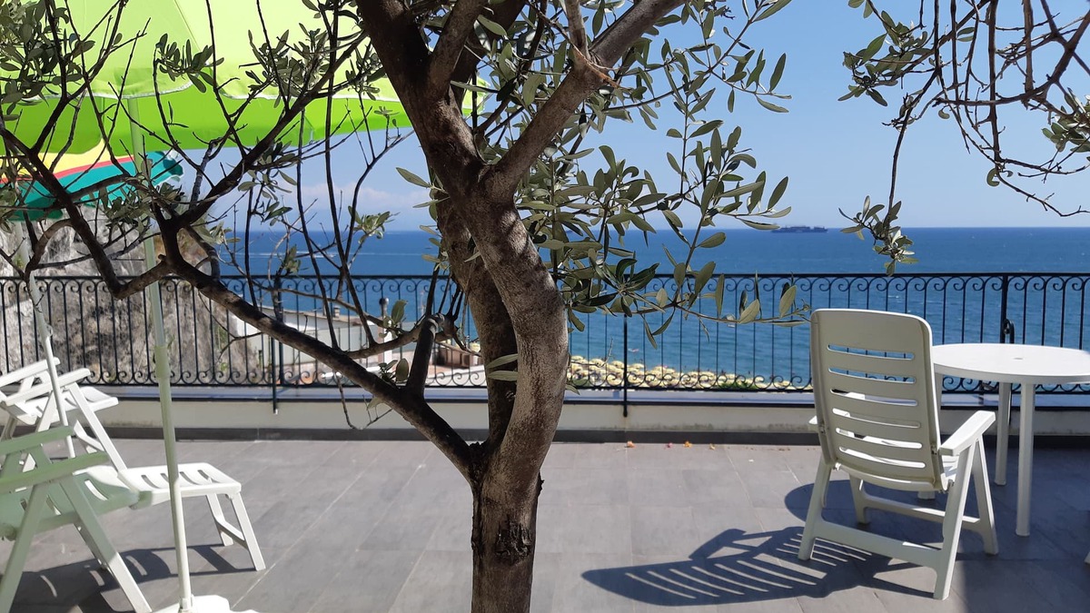 Vietri sul Mare Apartment | Comfortable apartment with sea view on the Amalfi coast