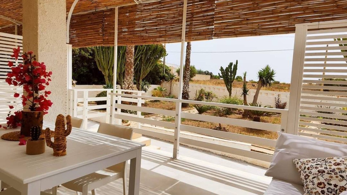 San Lorenzo Apartment | Comfortable apartment in villa, 500mt from the beach.