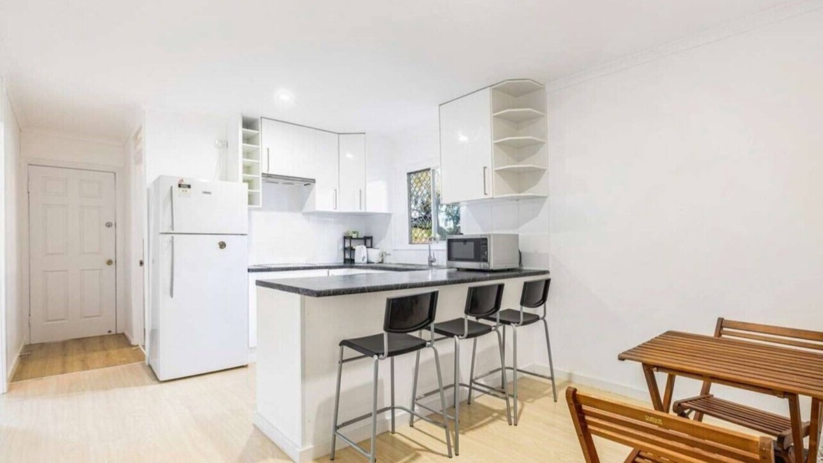 Mount Gravatt East House | Comfortable 2 Queen & 1 Double Bedroom, Mansfield