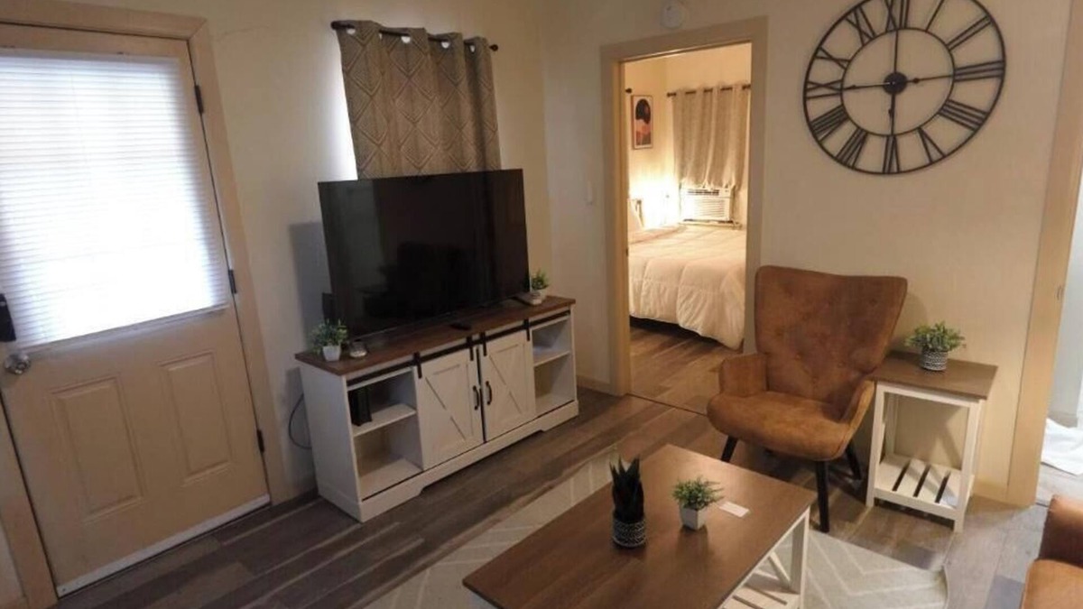 Alta Vista House | Comfortable, convenient, close to downtown area II